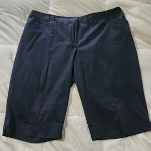 lafayette 148 new york Manhattan Bermuda Shorts Womens Size 20 Navy